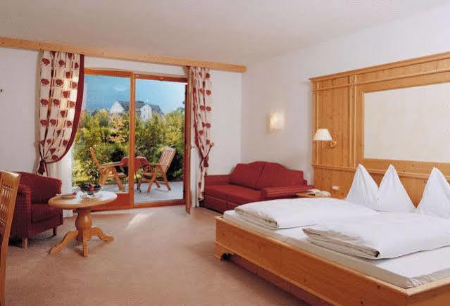 Hotel Garni Partaneshof Merano Exterior foto